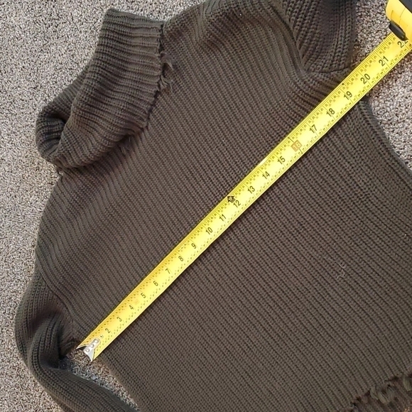 525 Womens Turtleneck Knit Crop Sweater sz XS - Picture 5 of 8